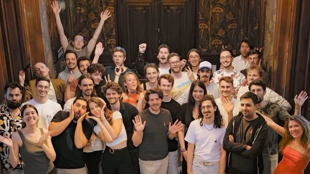 Sandfall-dev-team-1024×576